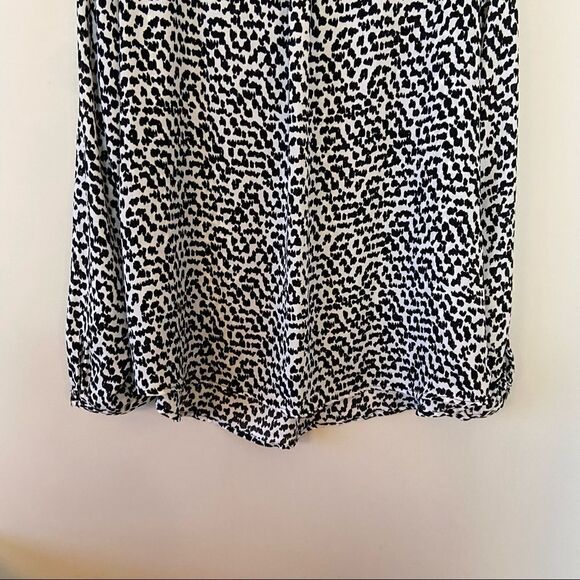 Adrianna Papell-Spotted Black & White Lightweight Button Down - Picture 7 of 11